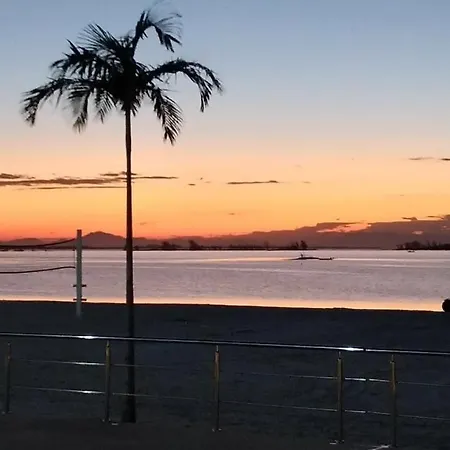 O Paraiso E Aqui - Golden Lake-2